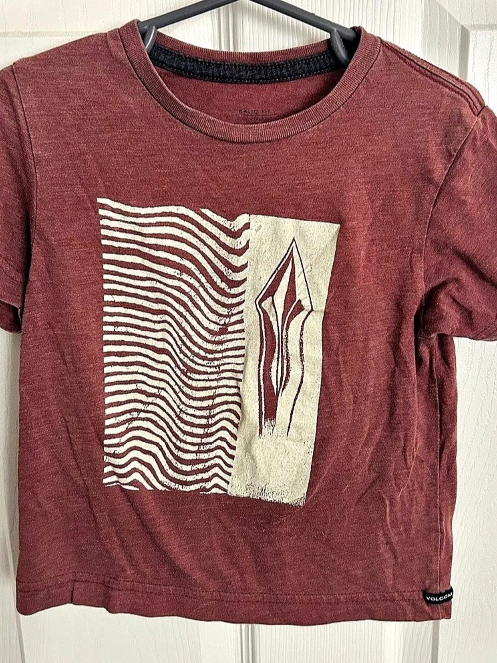Volcom Graphic Short Sleeve Tee in Burgundy & Cream, 3T